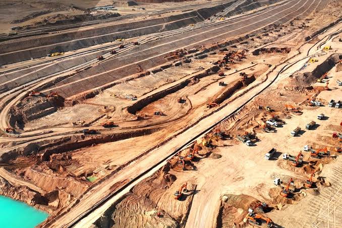 The Spine Earthworks Project (Lot 12) - The Line (NEOM)